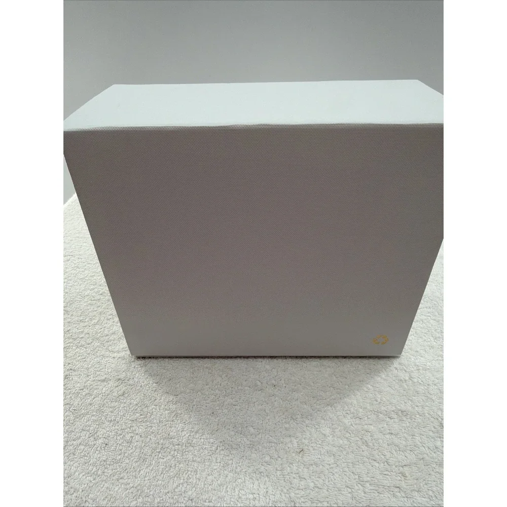 Cartier Box Empty White 9.5in X 8in X 4in Magnetic Flap With Original Filler